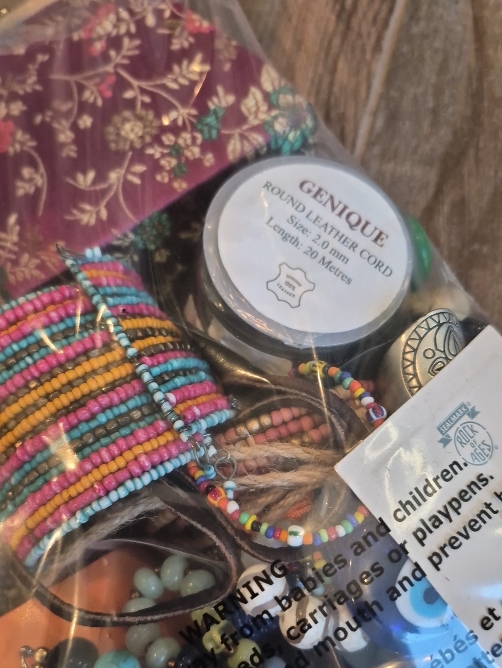 Boho Craft Jewelry & Wearable Jewelry Mix, 2 Pounds 11.5 Ounces - Picture 8 of 9